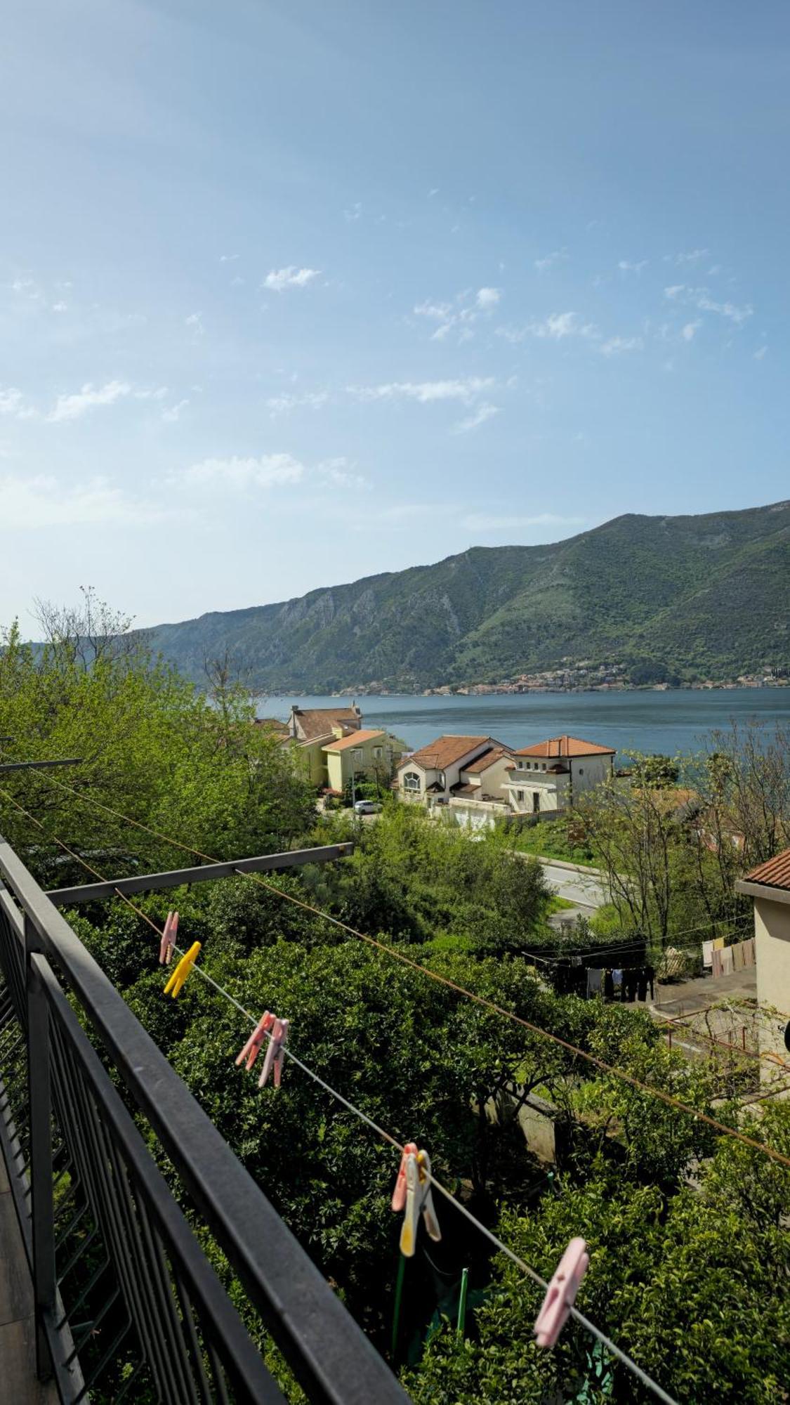Modern Seaside Escape - Stunning Sea View - Private & Stylish Apartment Kotor Exterior photo