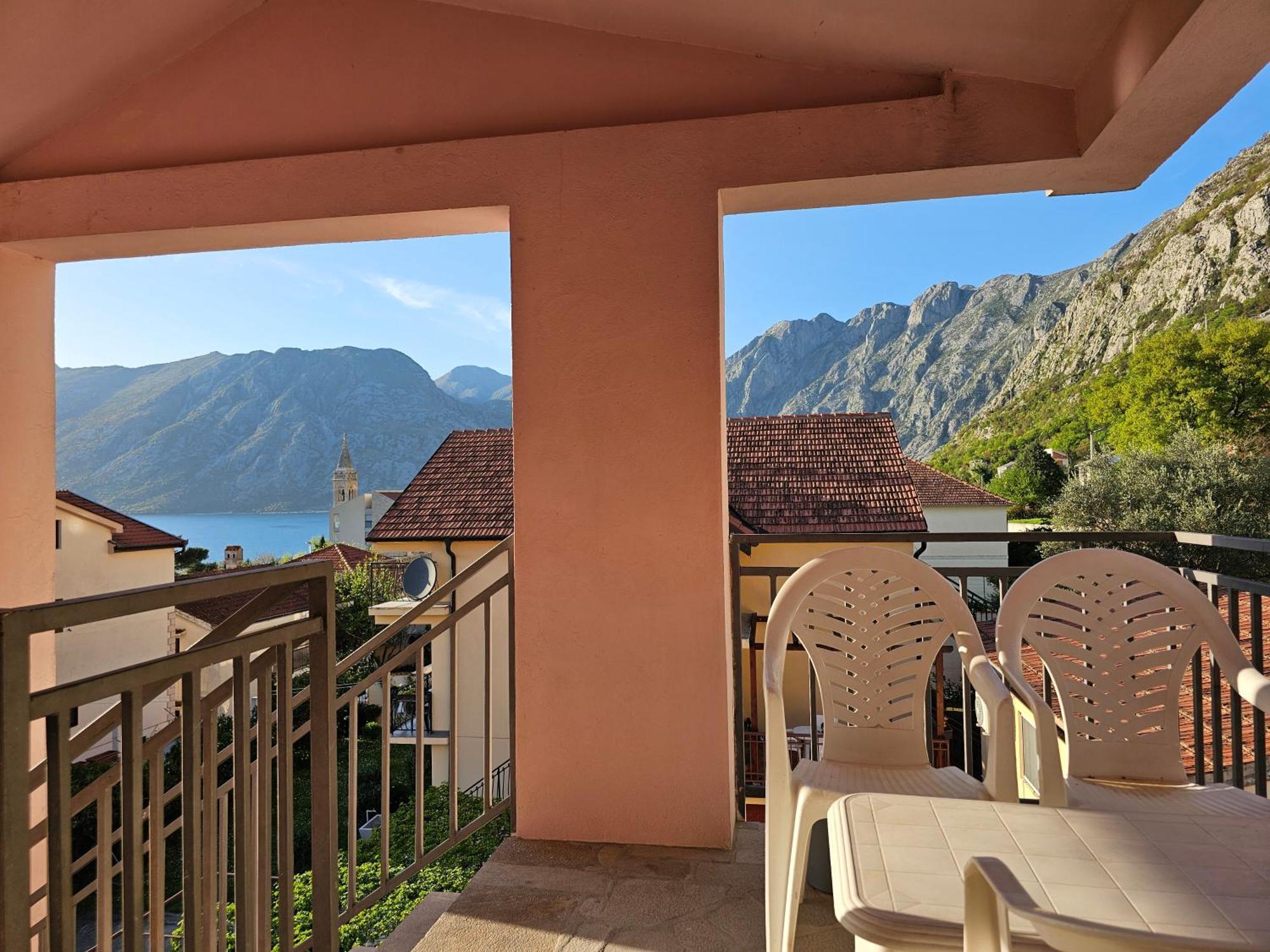 Modern Seaside Escape - Stunning Sea View - Private & Stylish Apartment Kotor Exterior photo