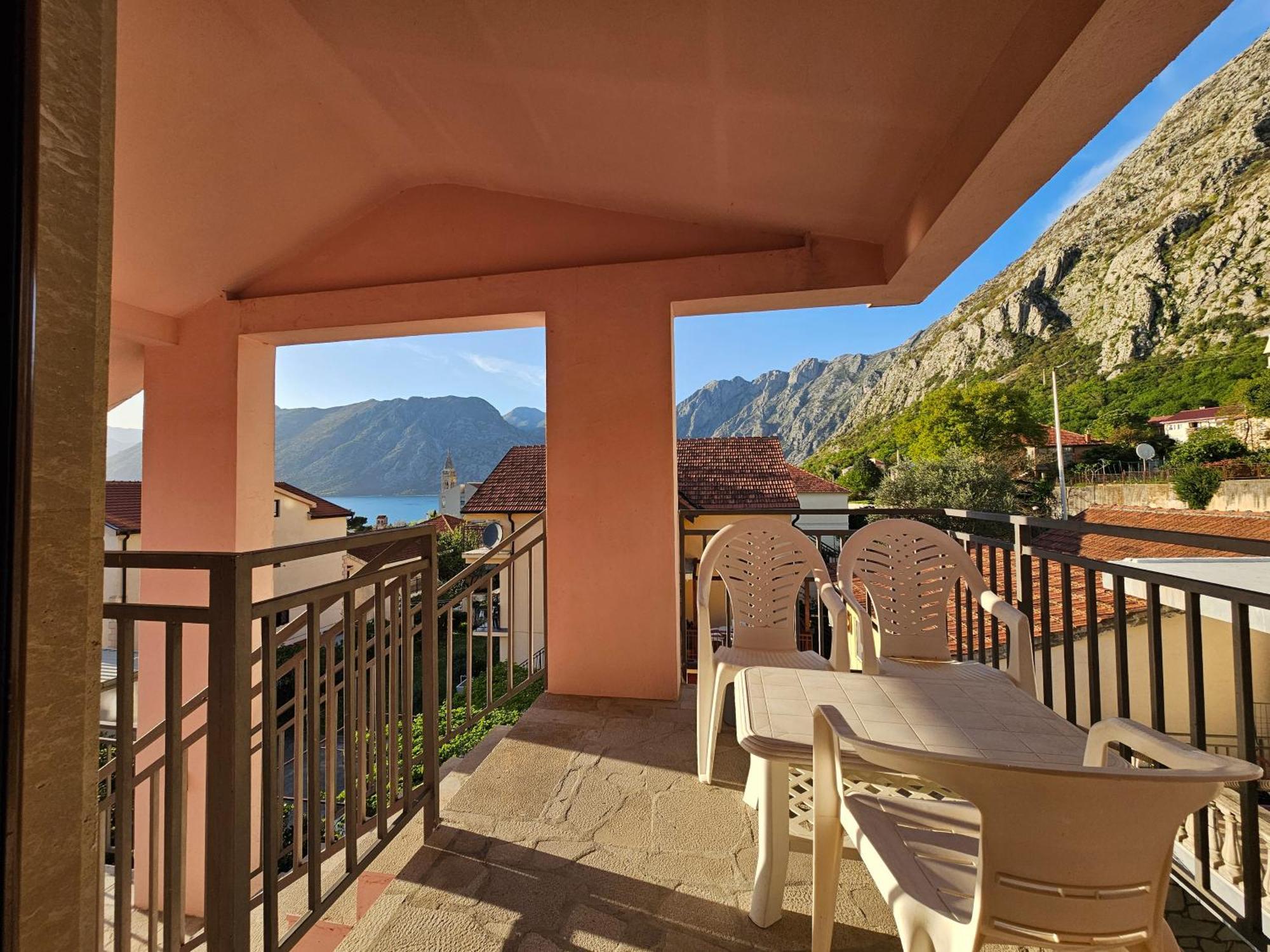 Modern Seaside Escape - Stunning Sea View - Private & Stylish Apartment Kotor Exterior photo